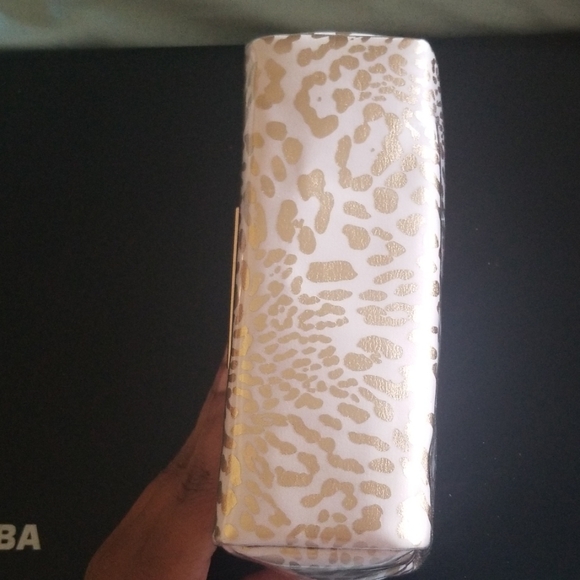 VICTORIA SECRET cosmetic case - Picture 5 of 6